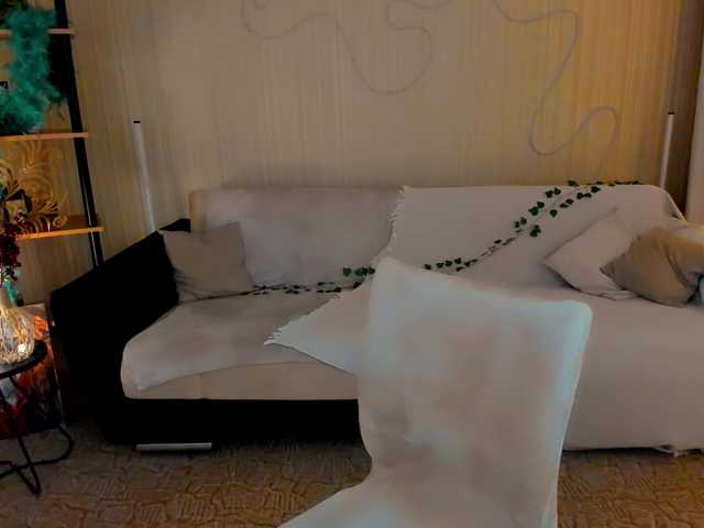 CrystaalStaar webcam bongacams model stream image