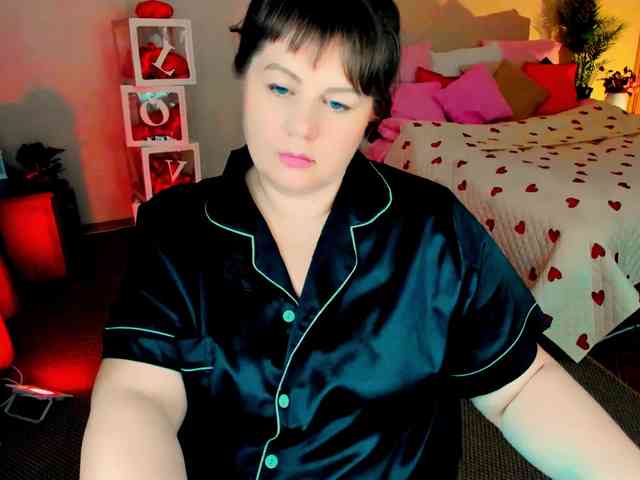 CrystaalStaar Live Webcam on BongaCams