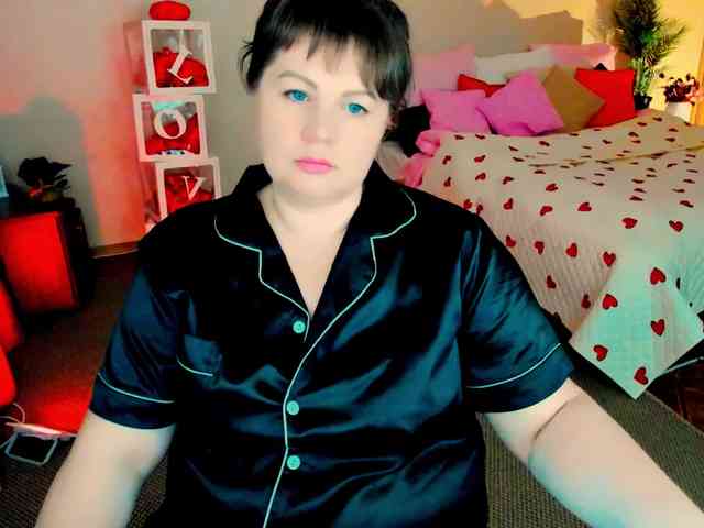 CrystaalStaar Live Webcam on BongaCams