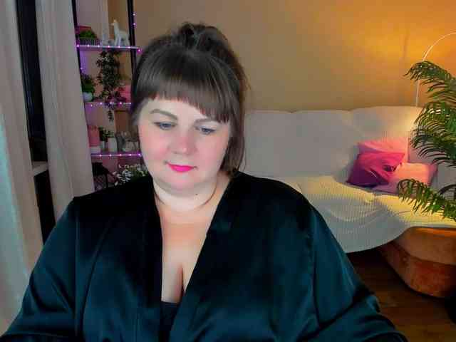 CrystaalStaar Live Webcam on BongaCams