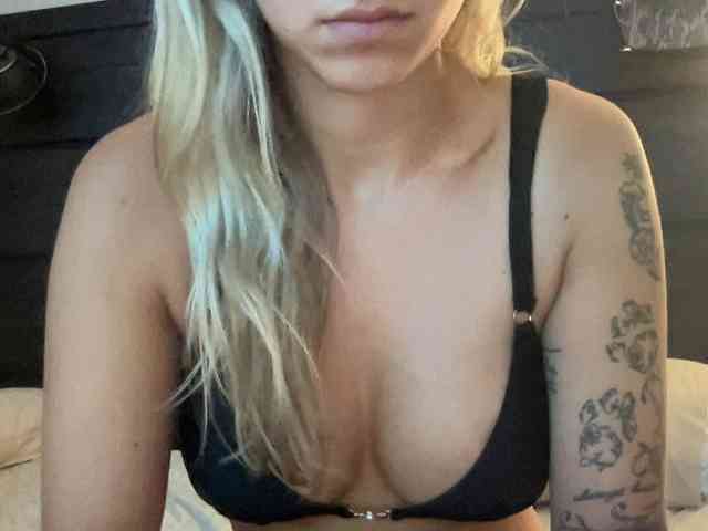 playwithdakota Live Webcam on BongaCams playwithdakota Live Webcam on BongaCams