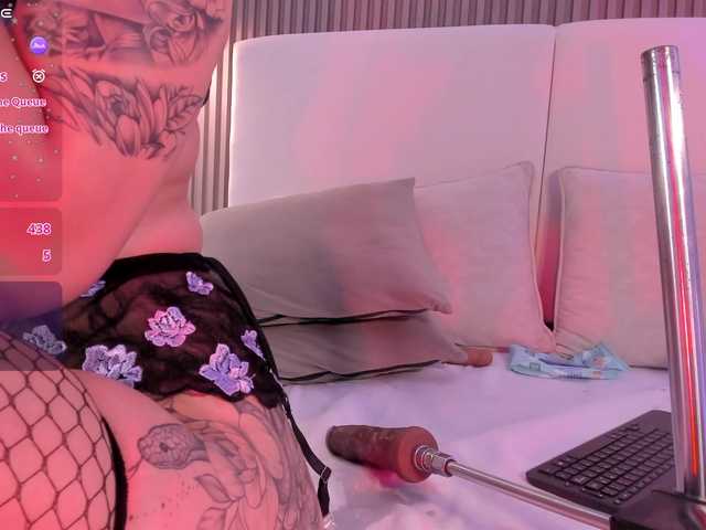 annie-clarkson's BongaCams show and profile