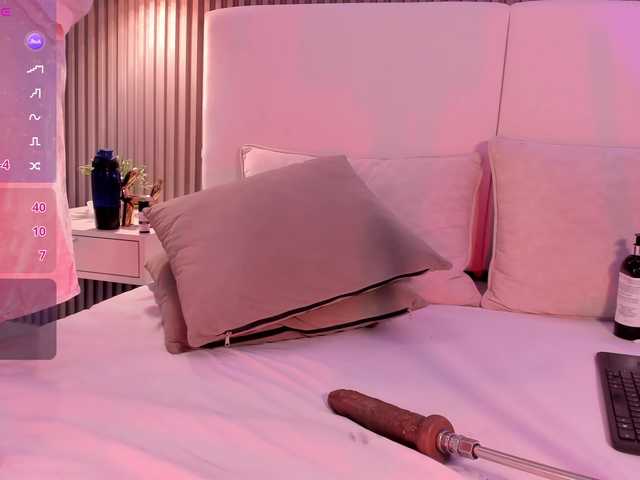 annie-clarkson's BongaCams profile