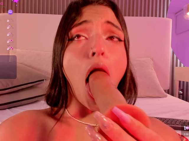 annie-clarkson's BongaCams show and profile