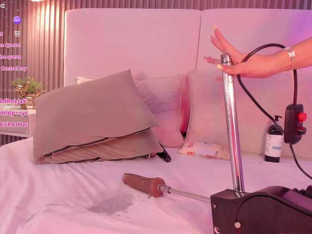 annie-clarkson's BongaCams show and profile