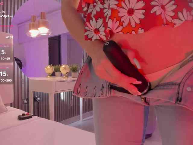 annie-clarkson webcam