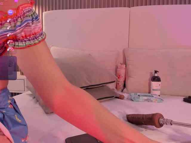 annie-clarkson webcam