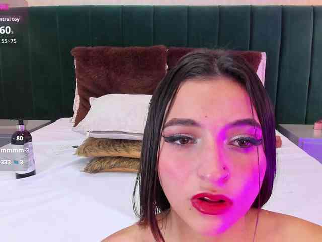 annie-clarkson webcam