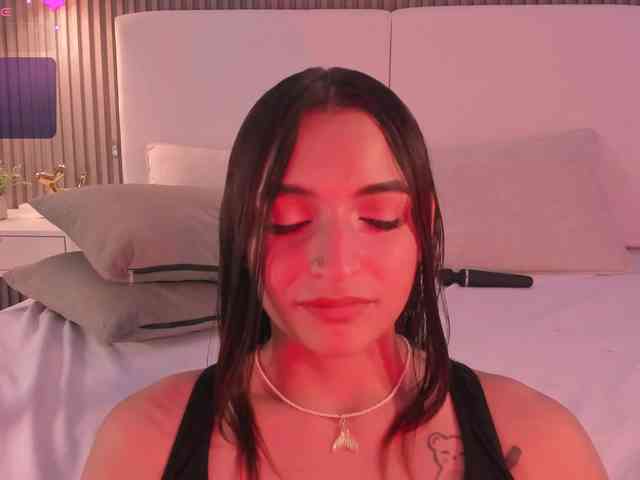 annie-clarkson webcam