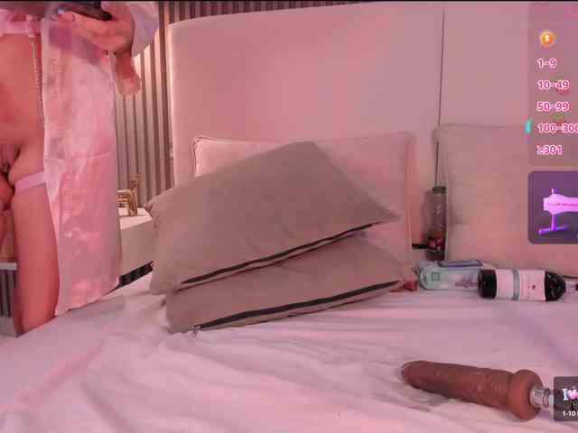 annie-clarkson webcam