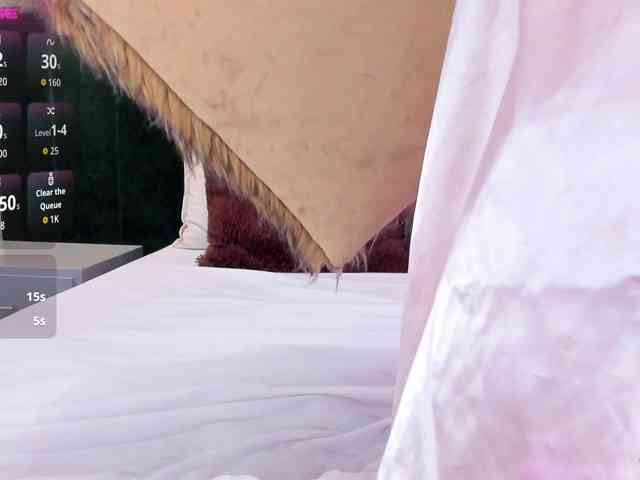 annie-clarkson webcam