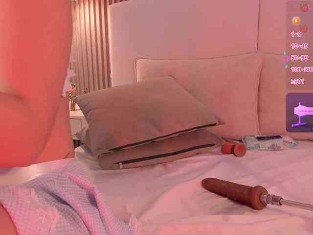 annie-clarkson webcam