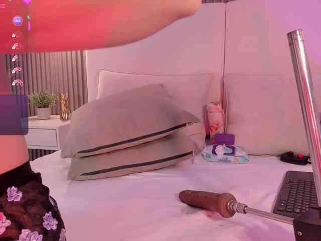 annie-clarkson webcam