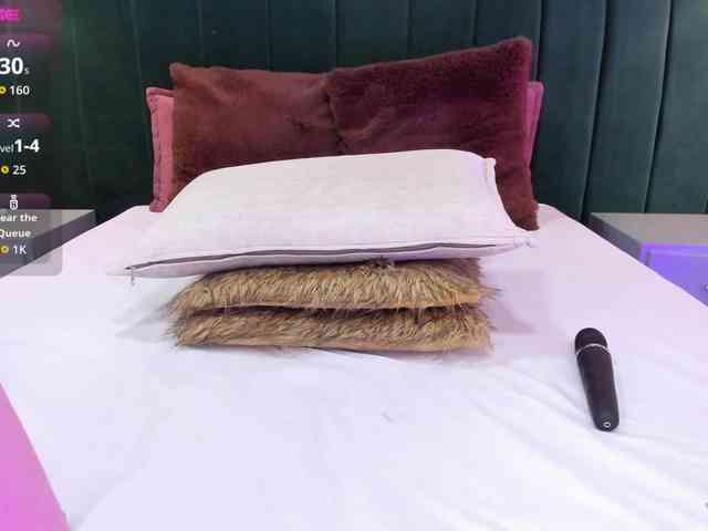 annie-clarkson webcam