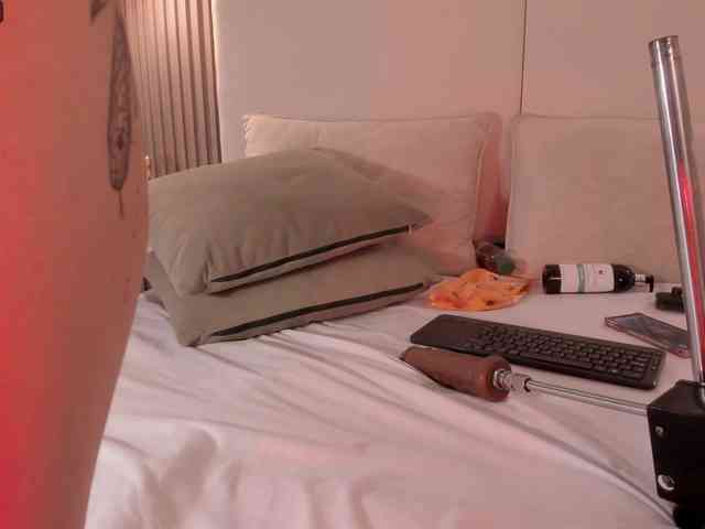 annie-clarkson annie-clarkson