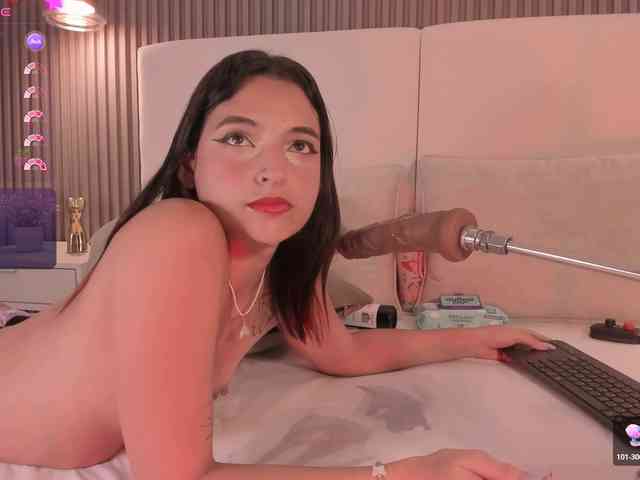 annie-clarkson webcam