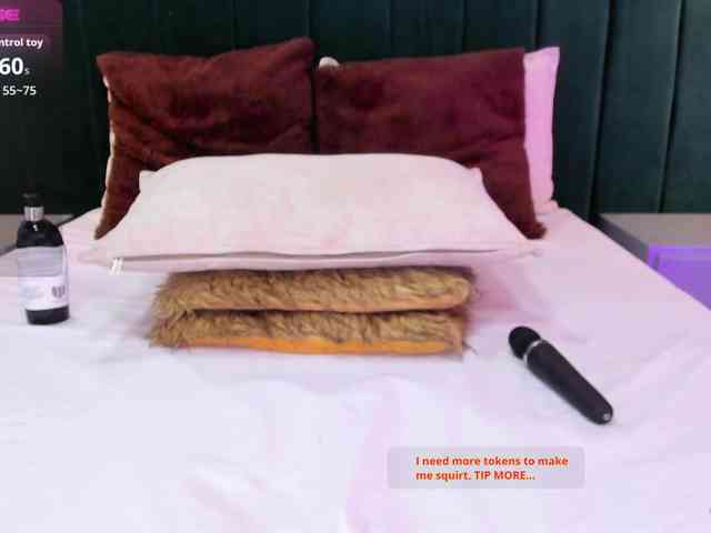 annie-clarkson webcam