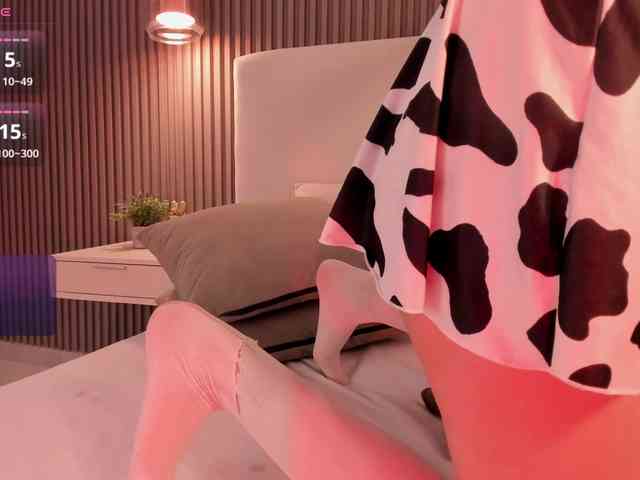 annie-clarkson webcam