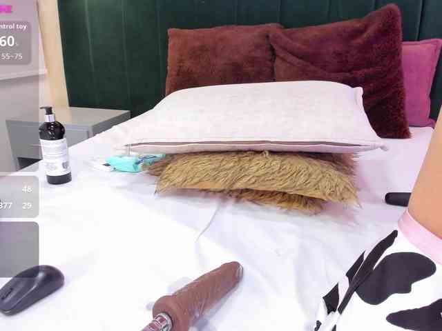 annie-clarkson webcam