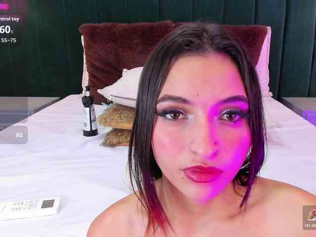 annie-clarkson webcam