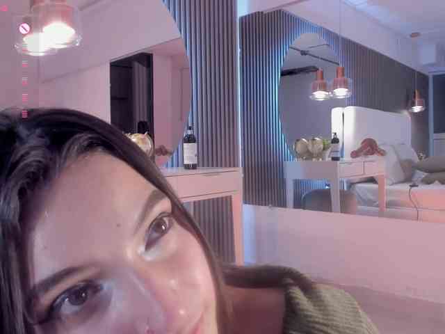 annie-clarkson webcam