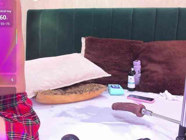 annie-clarkson webcam