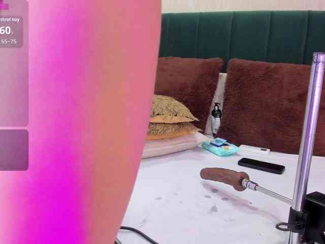 annie-clarkson webcam