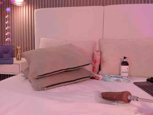 annie-clarkson webcam