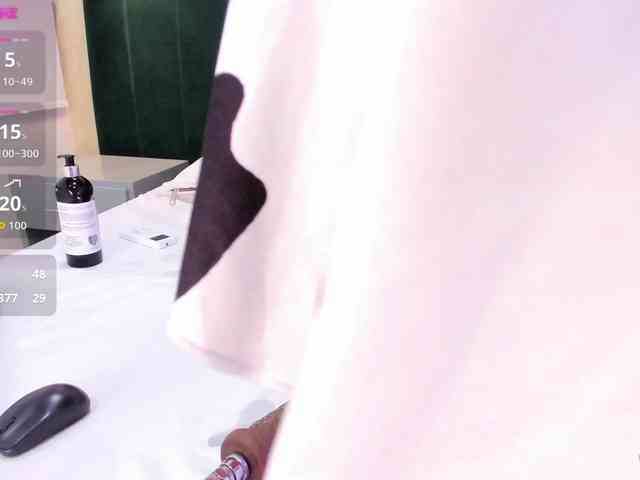 annie-clarkson webcam