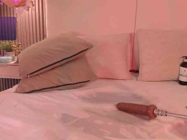 annie-clarkson webcam