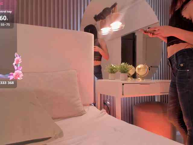 annie-clarkson webcam