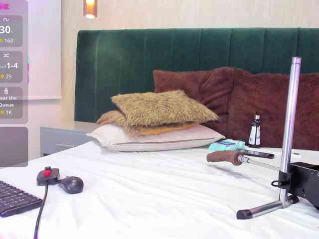 annie-clarkson webcam