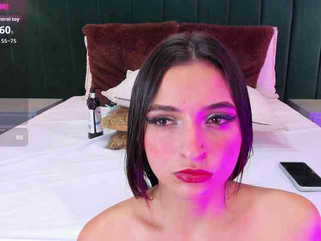 annie-clarkson webcam