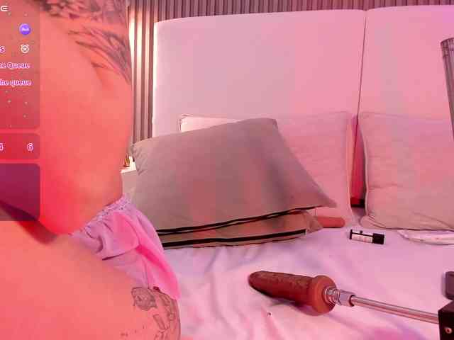 annie-clarkson webcam