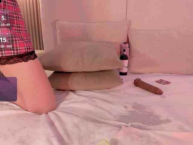 annie-clarkson webcam