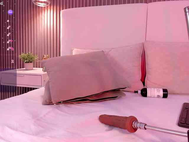 annie-clarkson webcam