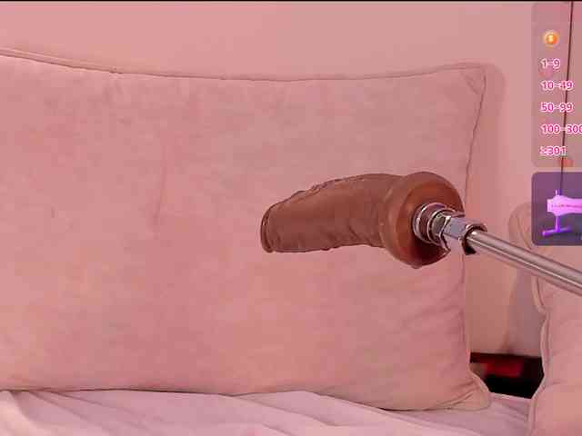 annie-clarkson webcam