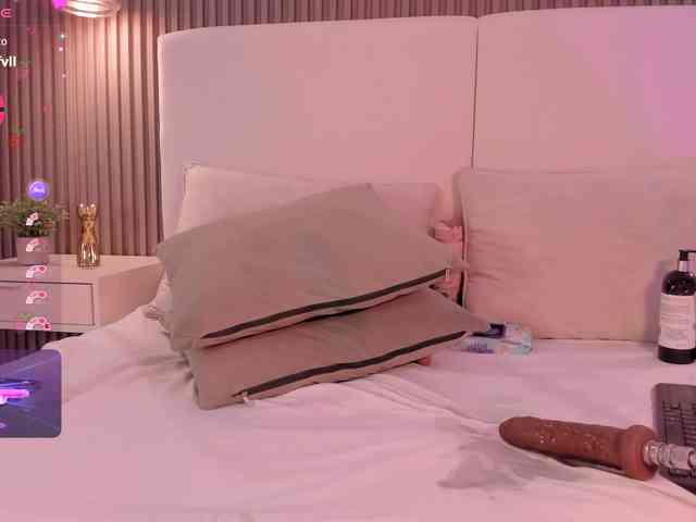 annie-clarkson webcam