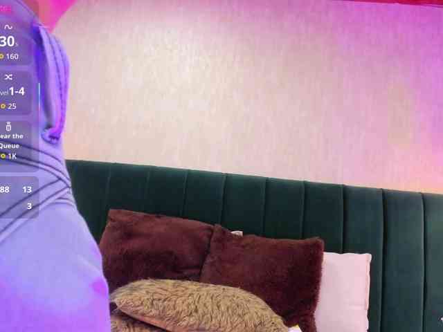 annie-clarkson webcam