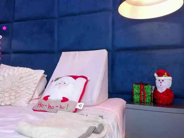 LindaSelena LindaSelena