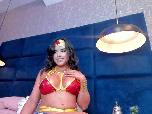 LindaSelena LindaSelena