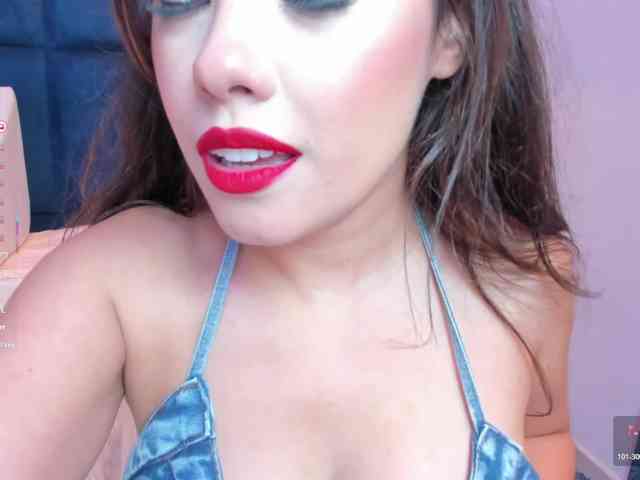 LindaSelena webcam