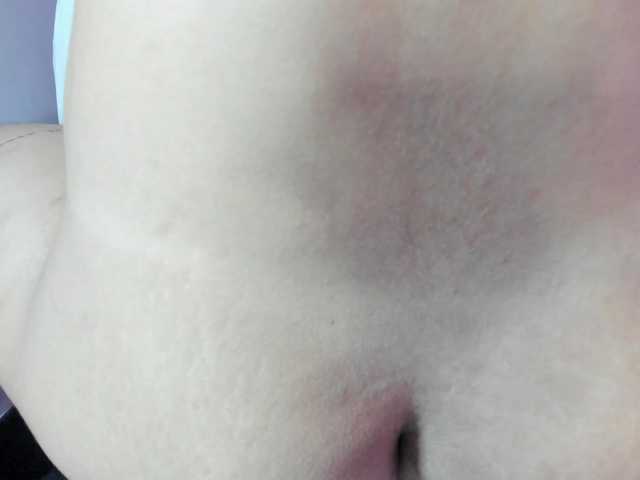 Bbypanther's BongaCams show and profile