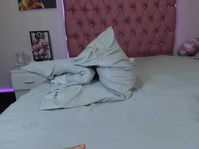 Bbypanther's BongaCams show and profile