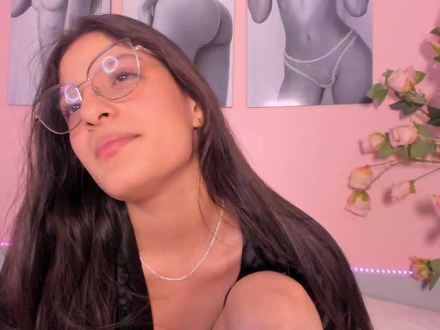 Stefany-gonzales's BongaCams show and profile