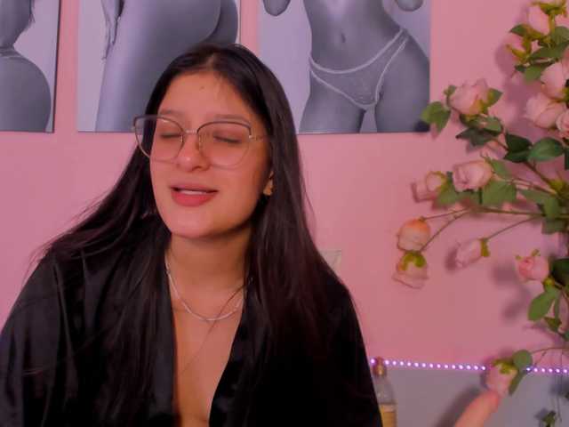 Stefany-gonzales's BongaCams show and profile