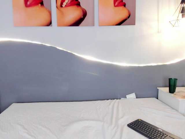 Stefany-gonzales's BongaCams show and profile