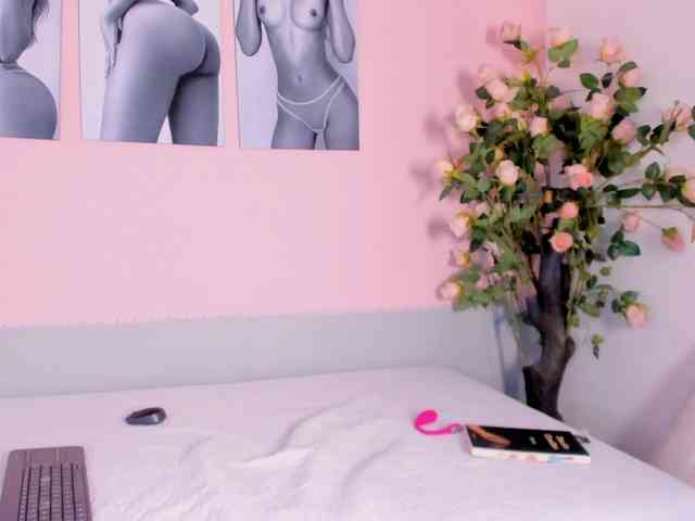 Stefany-gonzales webcam