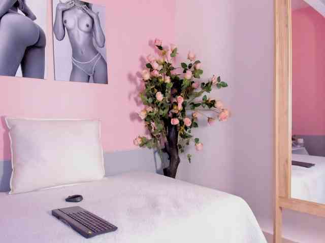 Stefany-gonzales webcam