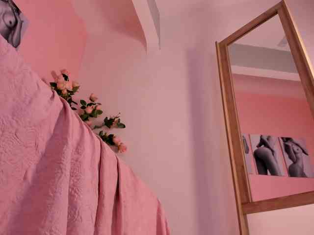 Stefany-gonzales webcam